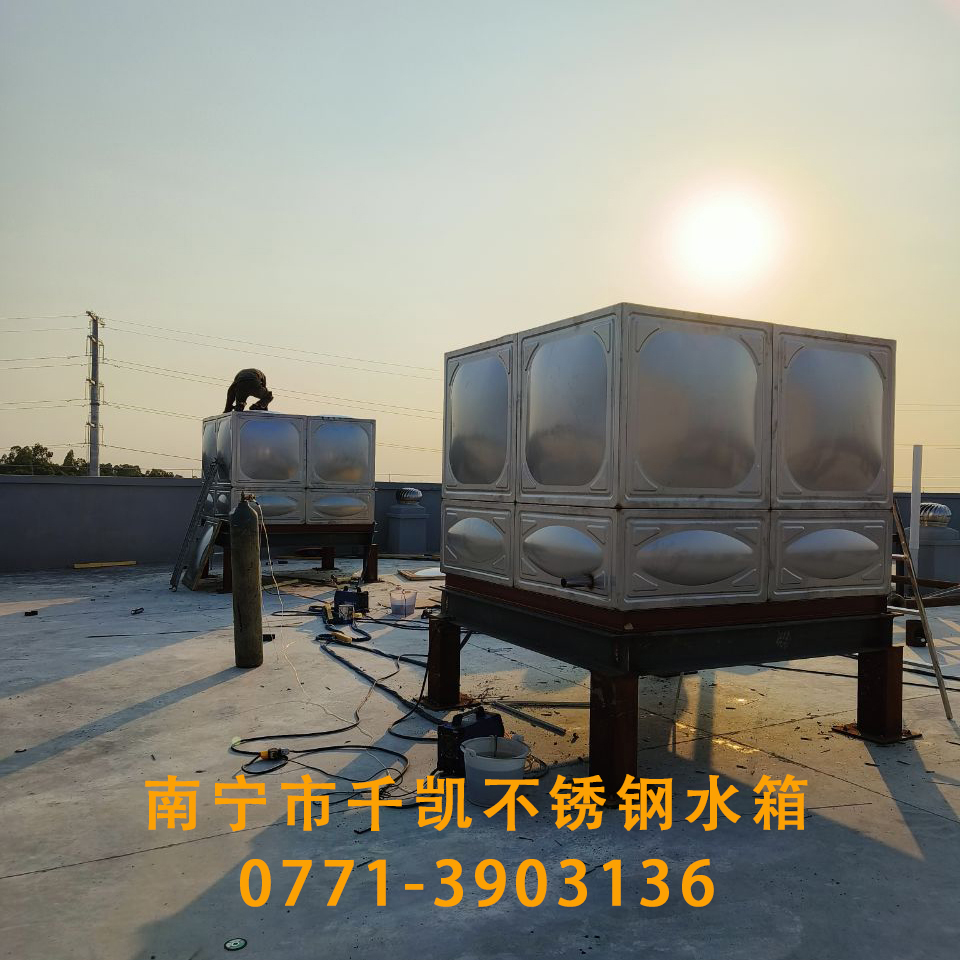 科技產(chǎn)業(yè)園不銹鋼消防水箱